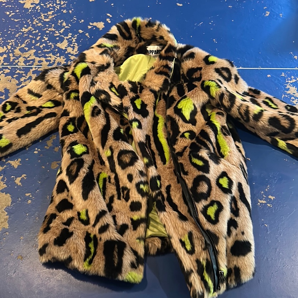 APPARIS Chloe Leopard faux fur jacket